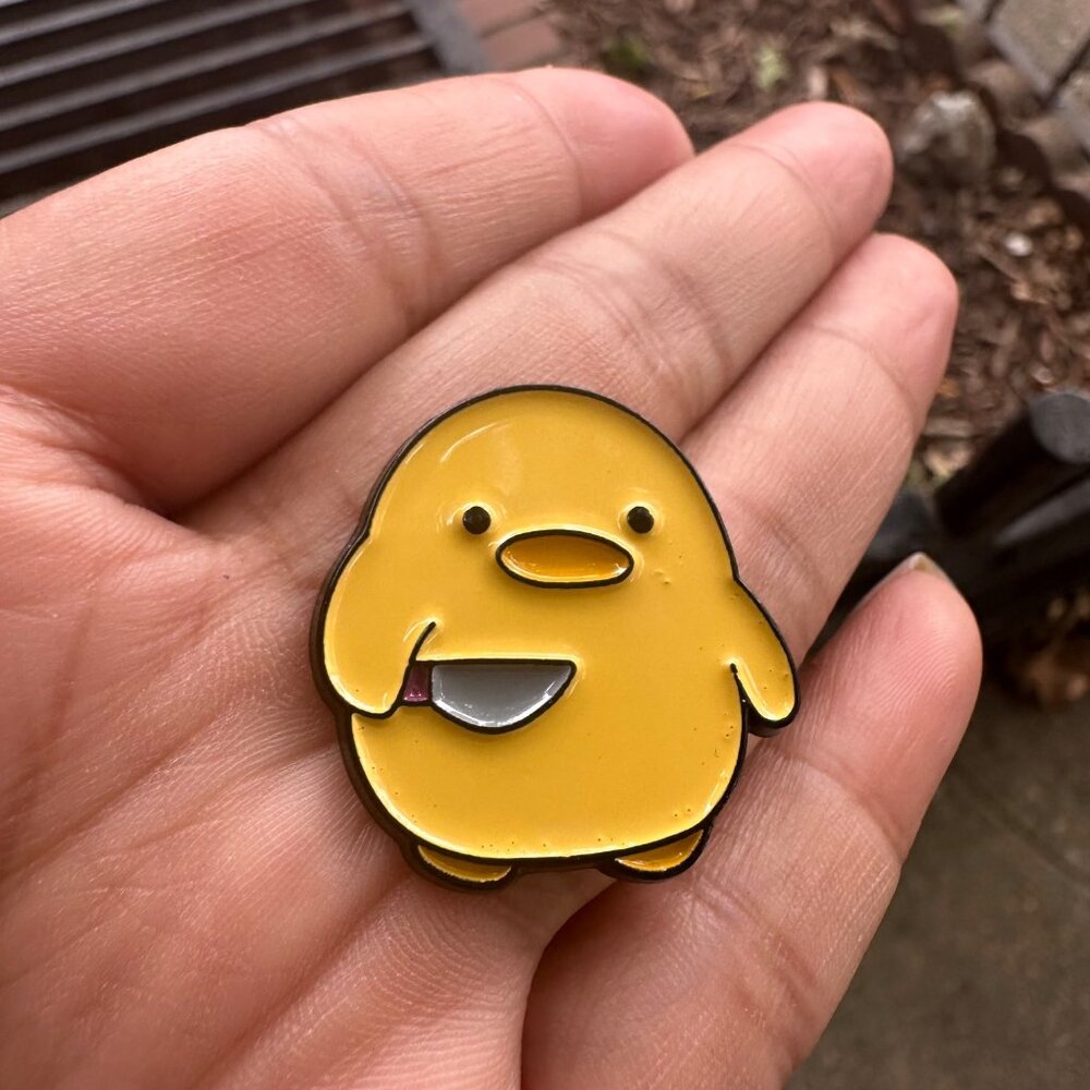 ✨Enamel Pin Yellow Duck Chick With Knife Badge Animal Brooch Yellow Cartoon New - Picture 2 of 6